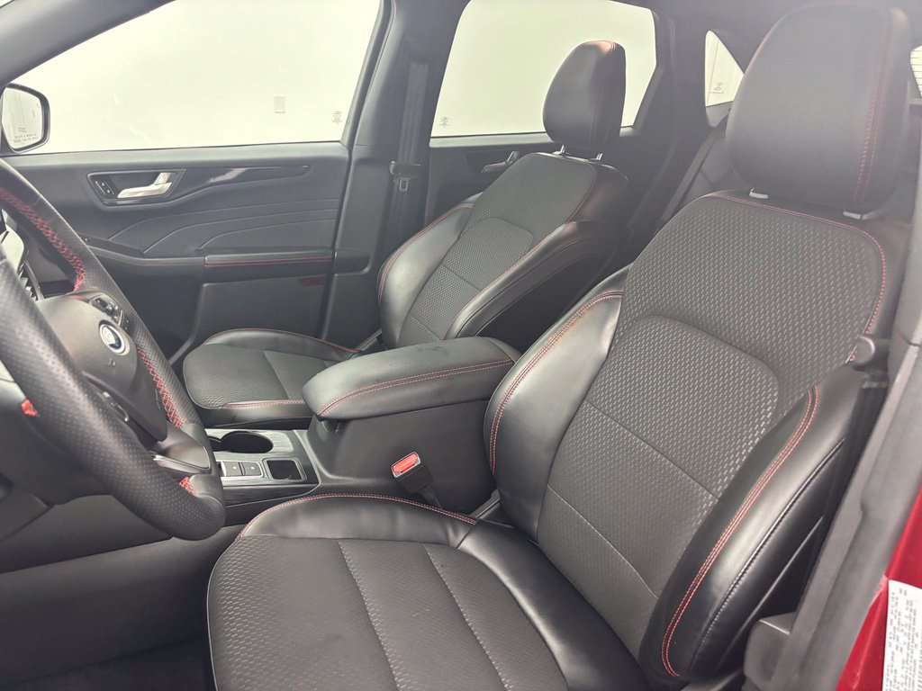 Certified 2023 Ford Escape ST-Line w/ Tech Pack #1 AWD/4WD image 23