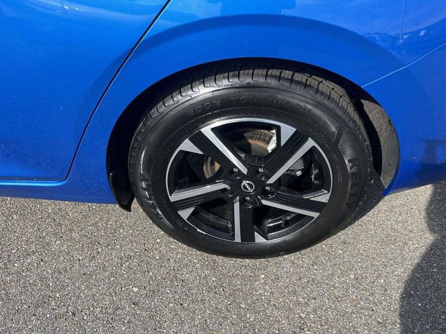 Used 2025 Nissan Sentra SV image 6