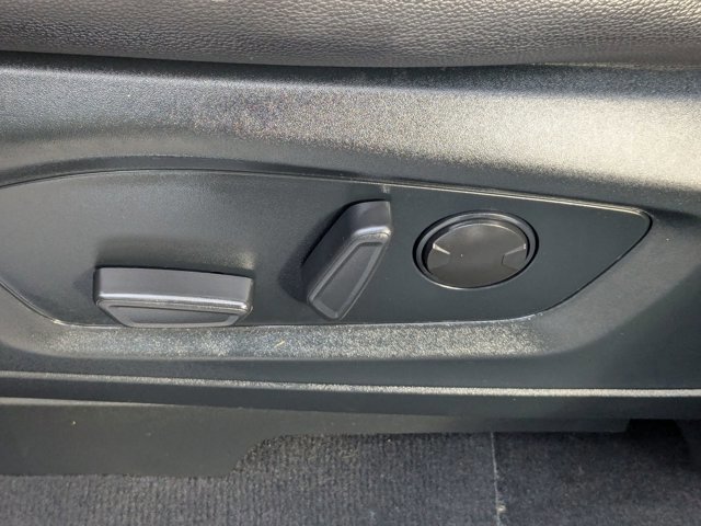 Certified 2022 Ford Explorer Limited w/ Limited Technology Package image 18