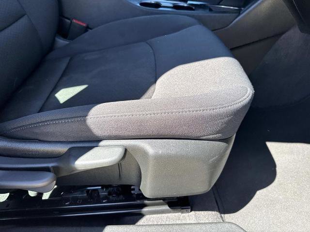 Used 2023 Chevrolet Malibu LT image 14