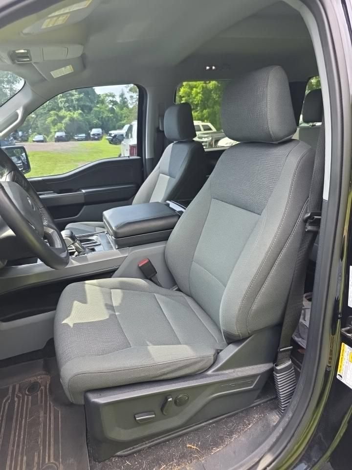 Certified 2024 Ford F150 Lightning Flash AWD/4WD image 8