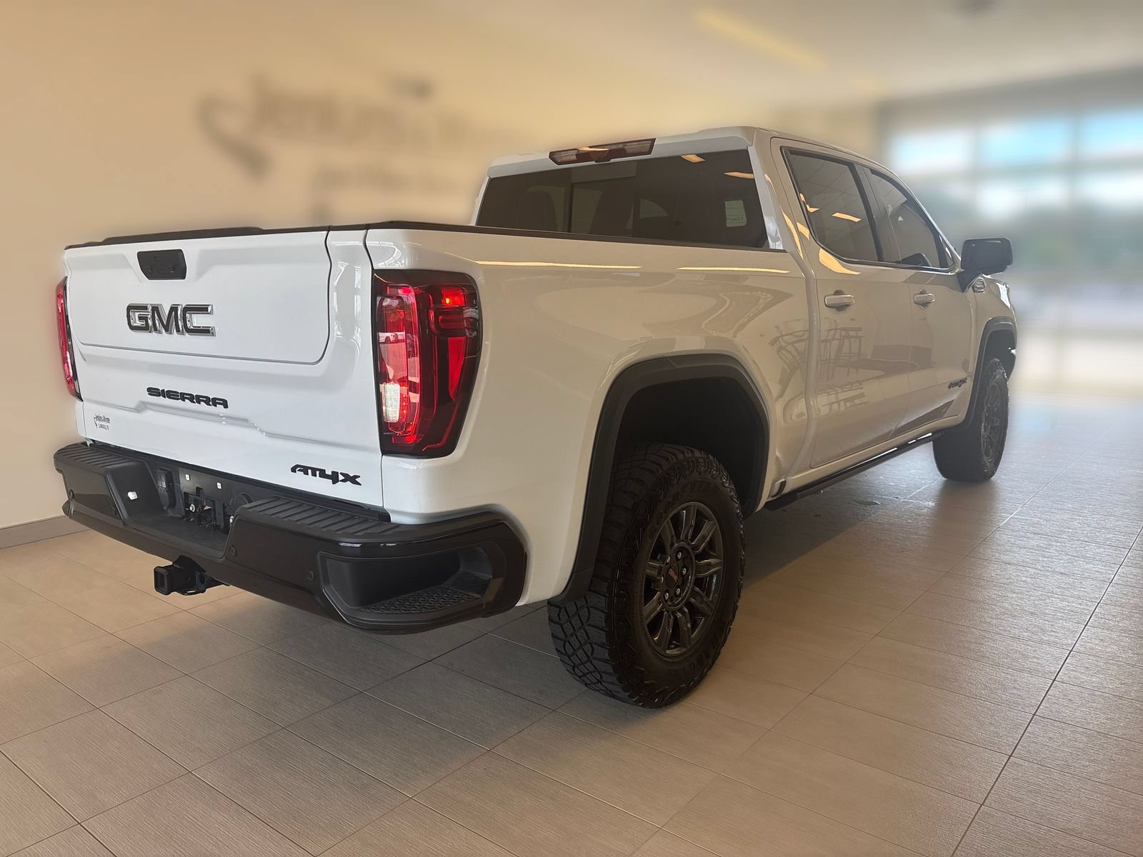 Used 2025 GMC Sierra 1500 AT4X AWD/4WD image 3