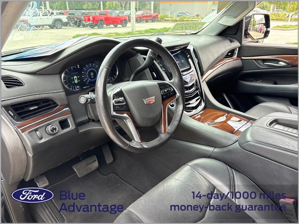 Used 2018 Cadillac Escalade 2WD image 4
