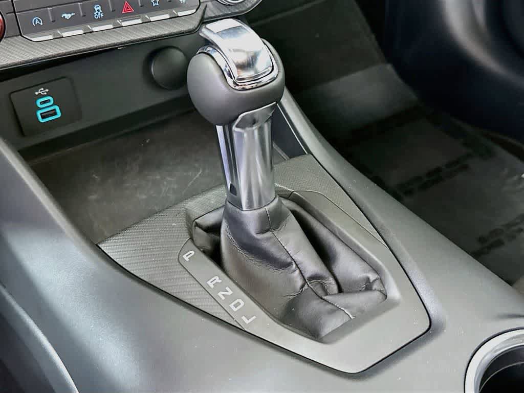 Certified 2024 Ford Mustang Coupe RWD image 17