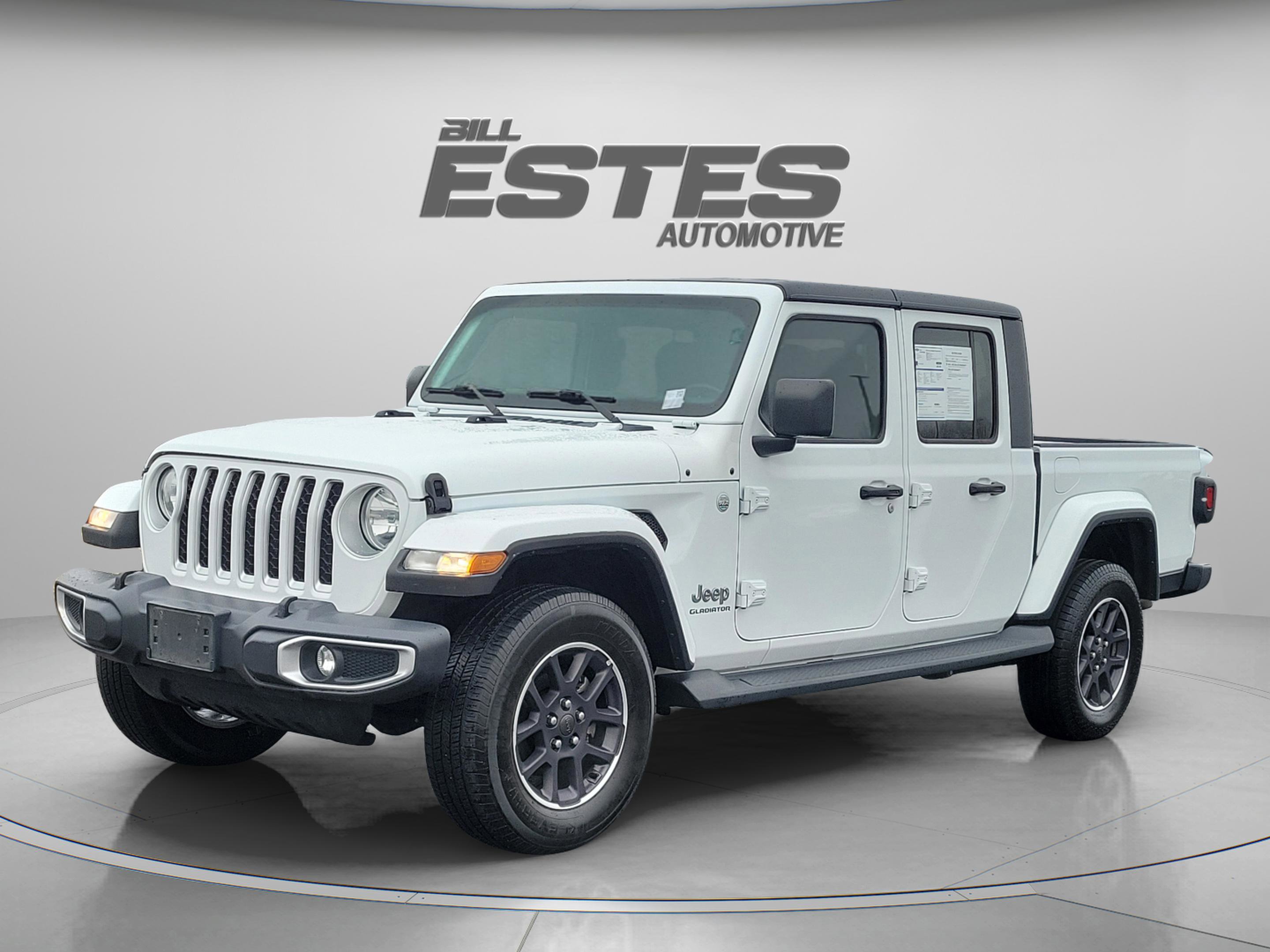 Used 2022 Jeep Gladiator Overland w/ Cold Weather Group image 1