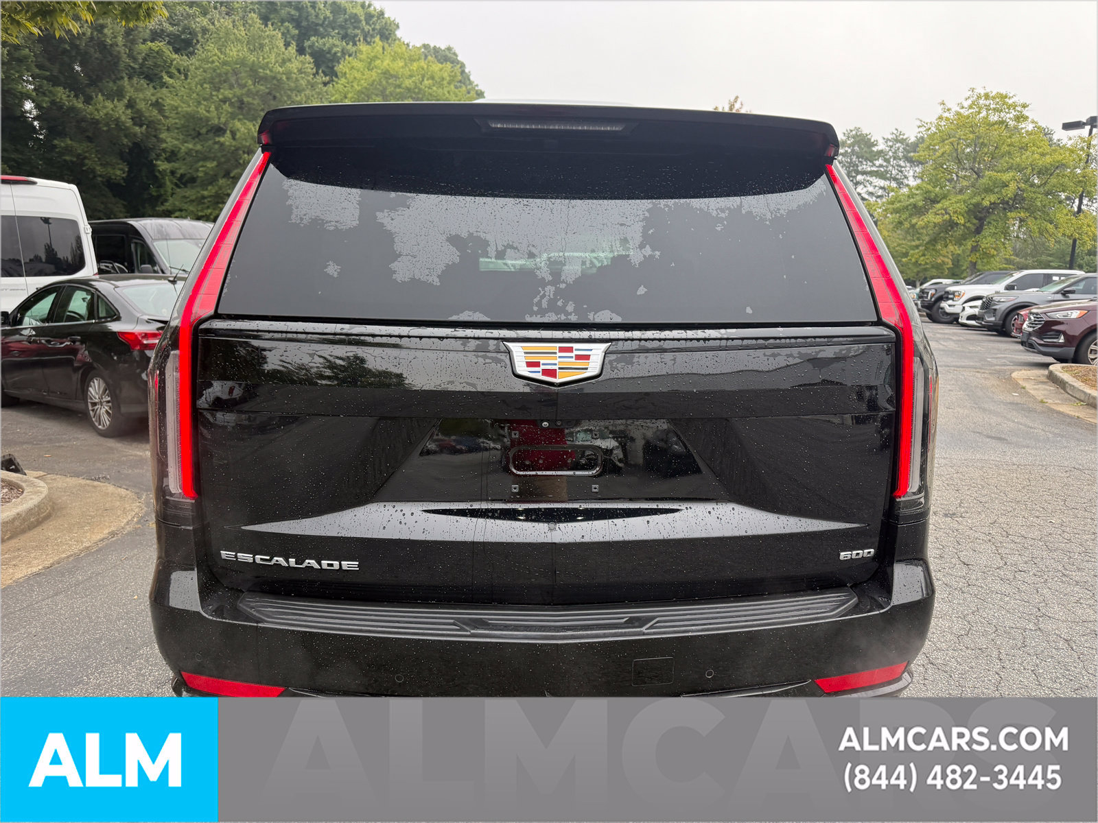 Used 2023 Cadillac Escalade ESV Sport Platinum AWD/4WD image 10