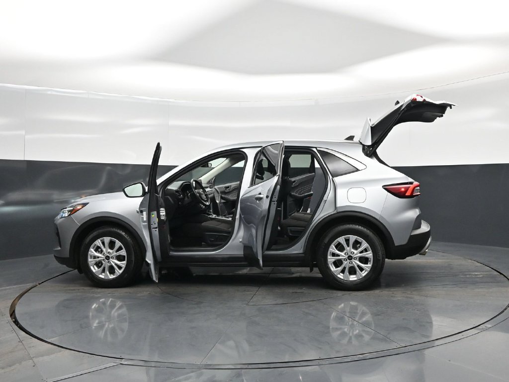 Certified 2024 Ford Escape Active FWD image 34