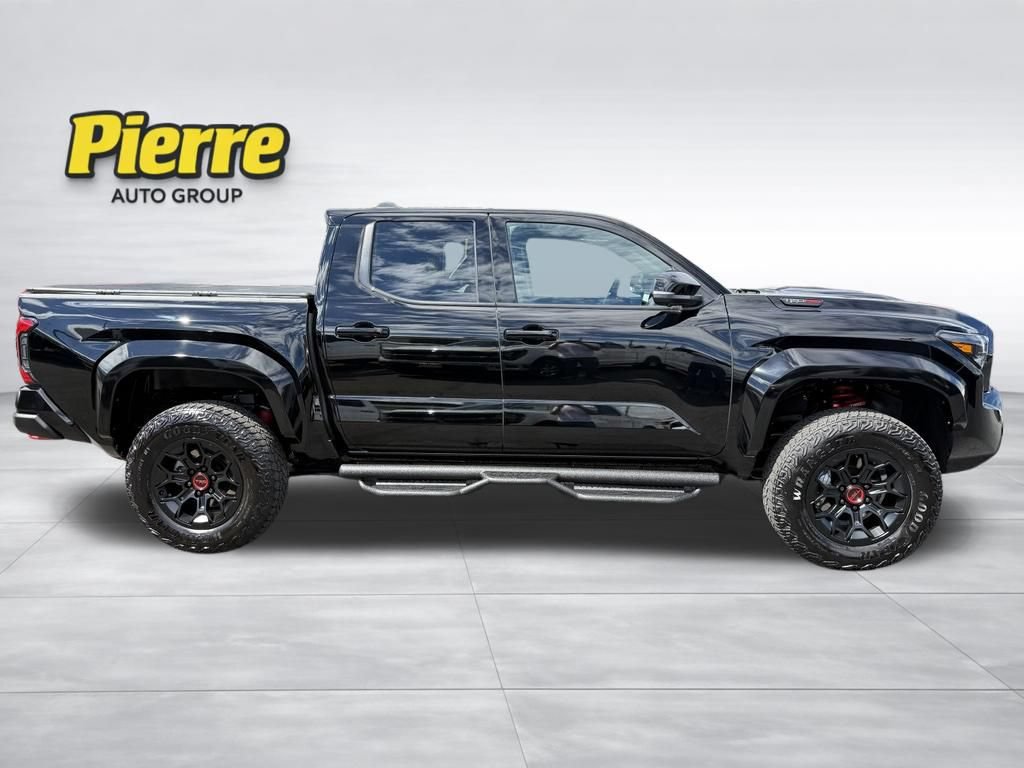 Used 2025 Toyota Tacoma TRD Pro AWD/4WD image 3