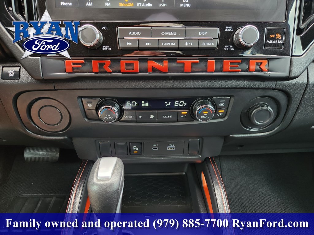 Used 2025 Nissan Frontier Pro-X RWD image 14