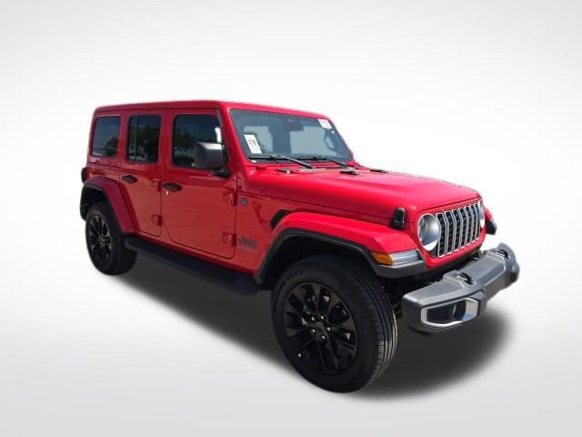 Used 2025 Jeep Wrangler Sahara AWD/4WD image 5