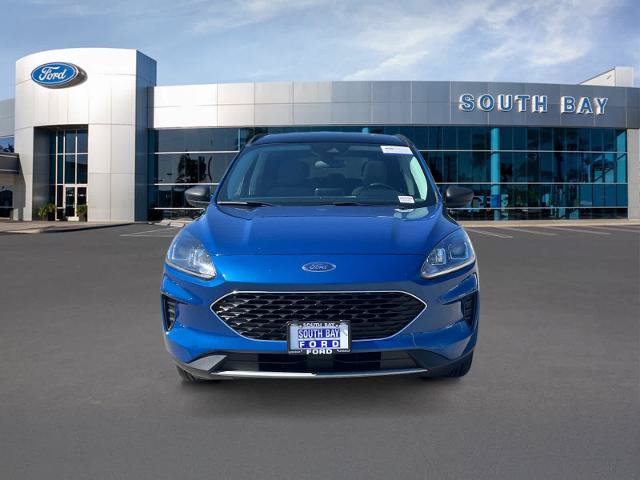 Certified 2022 Ford Escape SE w/ Cold Weather Package AWD/4WD image 8