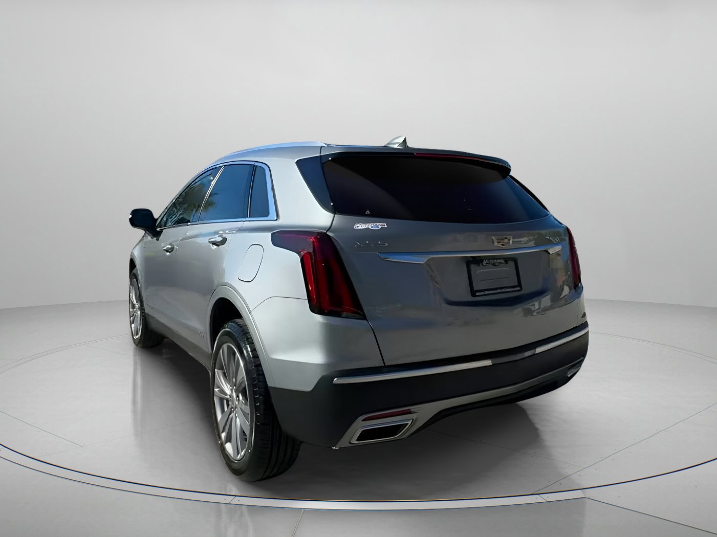 Used 2025 Cadillac XT5 Premium Luxury image 14