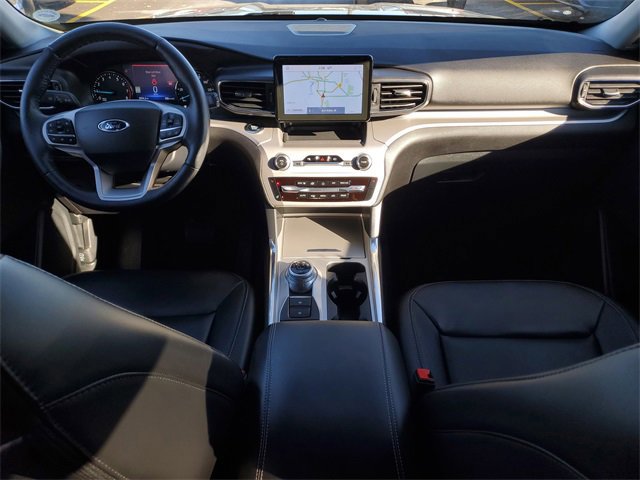 Certified 2023 Ford Explorer XLT w/ Equipment Group 202A image 31