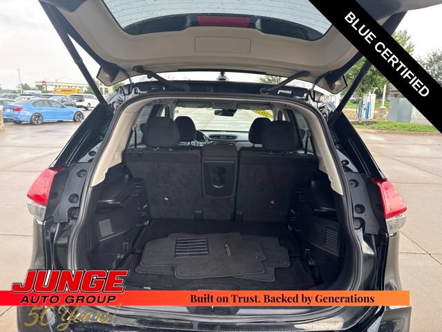 Used 2020 Nissan Rogue SV AWD/4WD image 7