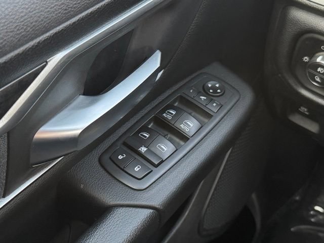 Used 2019 RAM 1500 Big Horn AWD/4WD image 30