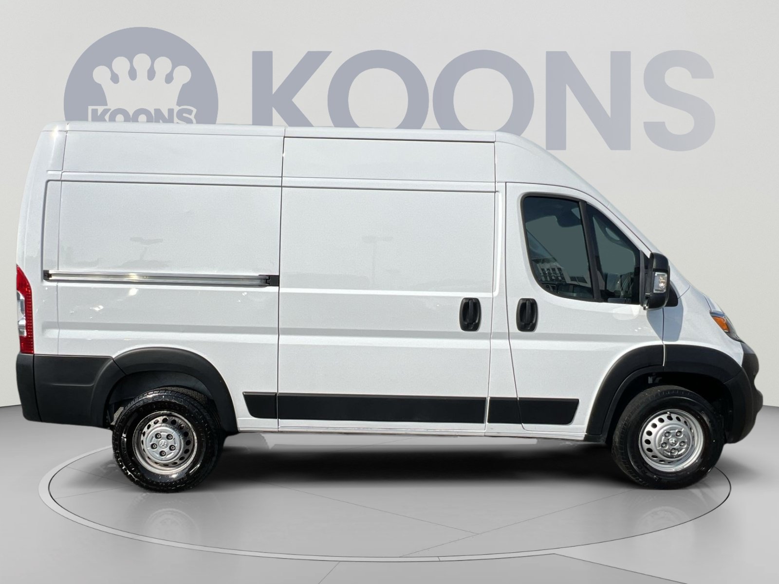Used 2024 RAM ProMaster 2500 w/ Convenience Group FWD image 12