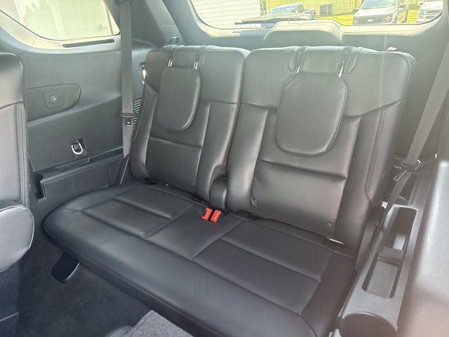 Certified 2025 Ford Explorer ST-Line w/ Premium Package RWD image 13