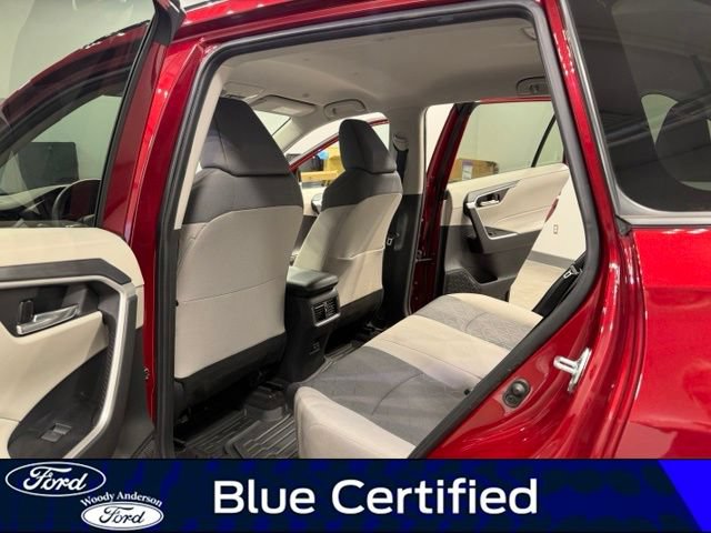 Used 2024 Toyota RAV4 XLE FWD image 22