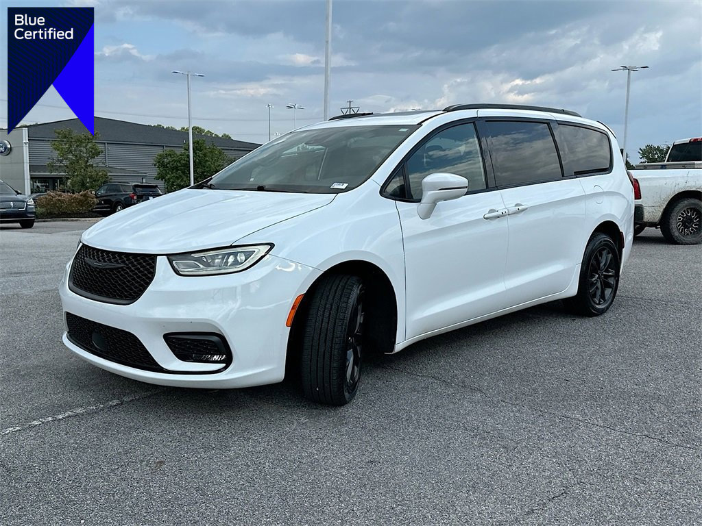 Used 2021 Chrysler Pacifica Limited w/ S Appearance Package