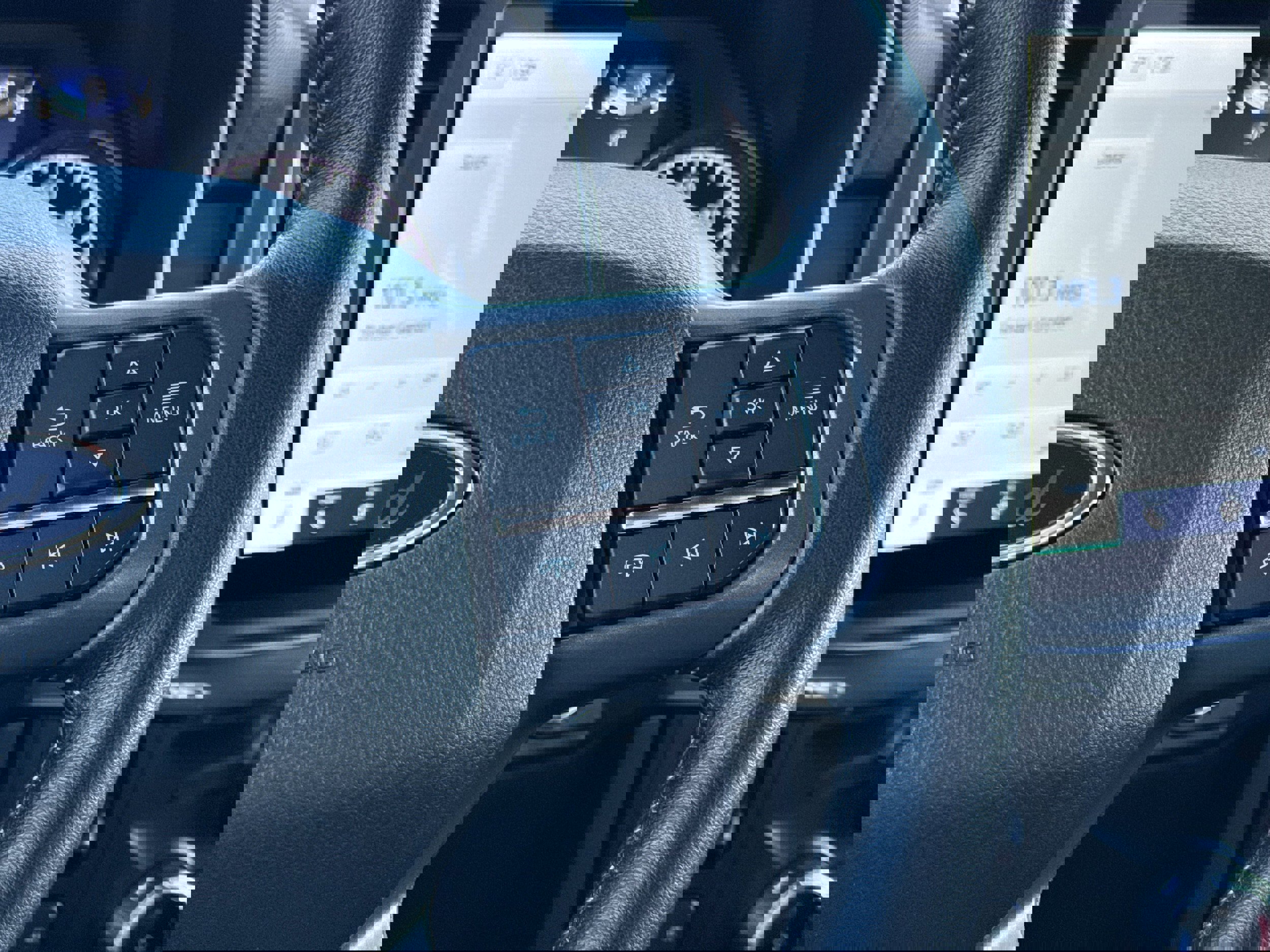 Certified 2022 Ford F150 XLT w/ Equipment Group 302A High image 21