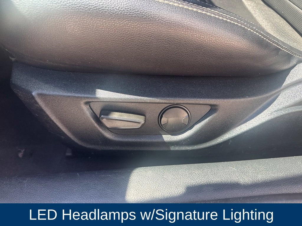 Certified 2022 Ford Mustang Premium RWD image 14