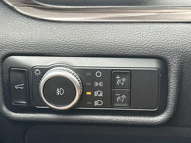 Certified 2023 Ford Explorer Limited w/ Equipment Group 301A image 23