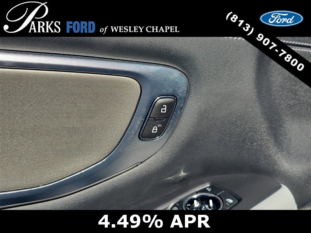 Certified 2025 Ford Expedition Platinum w/ Driver's Package image 20