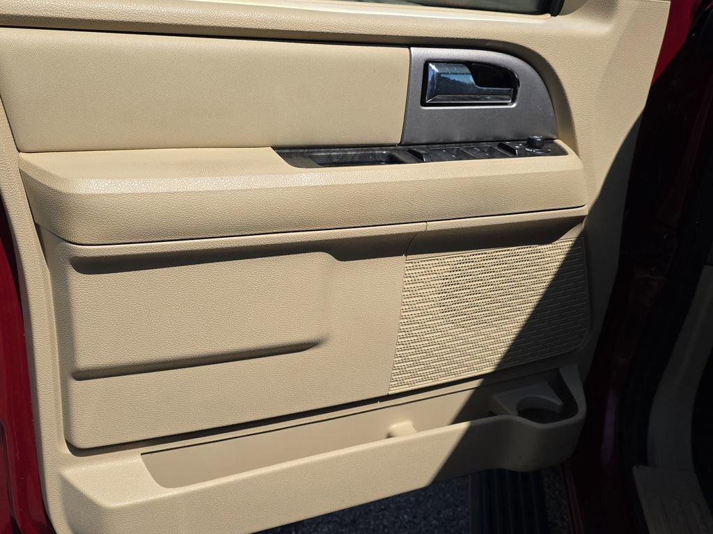 Certified 2017 Ford Expedition EL Limited w/ Equipment Group 301A image 20