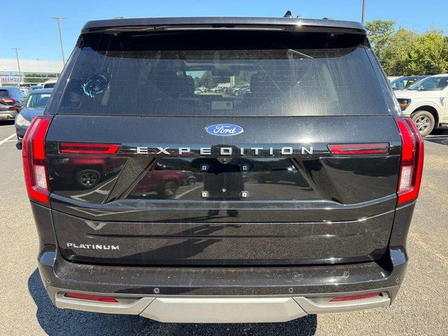 Certified 2025 Ford Expedition Platinum AWD/4WD image 6