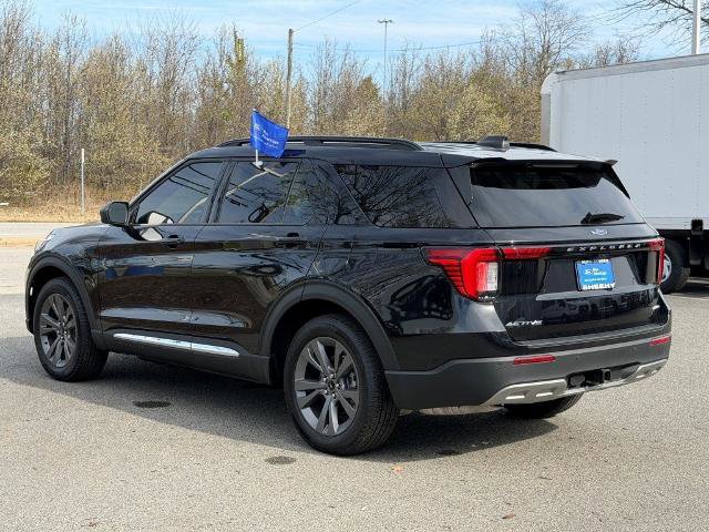 Certified 2025 Ford Explorer Active w/ Active Comfort Package image 2