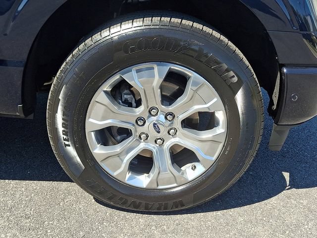 Certified 2023 Ford F150 Platinum w/ Equipment Group 701A High AWD/4WD image 8
