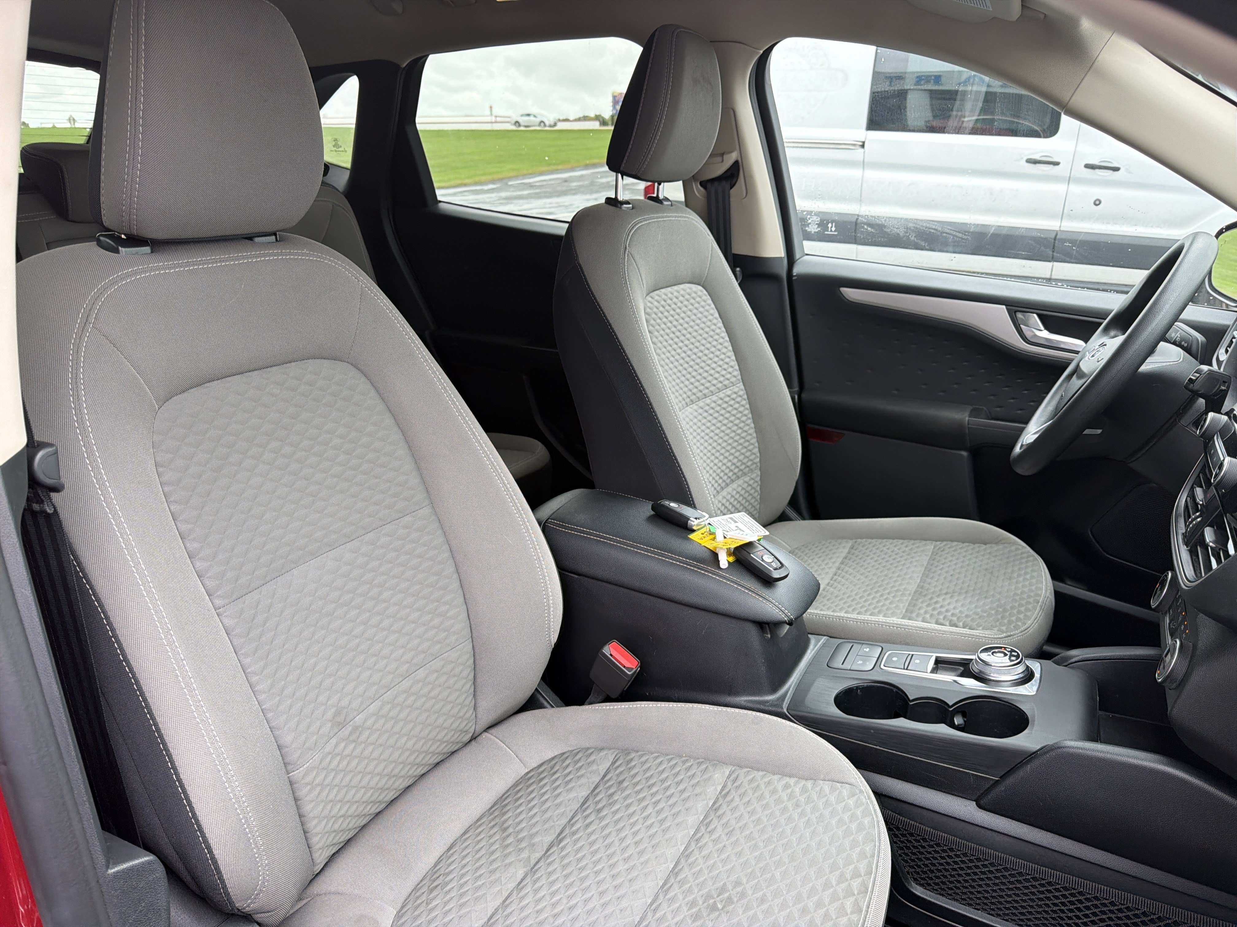 Certified 2020 Ford Escape SE AWD/4WD image 45