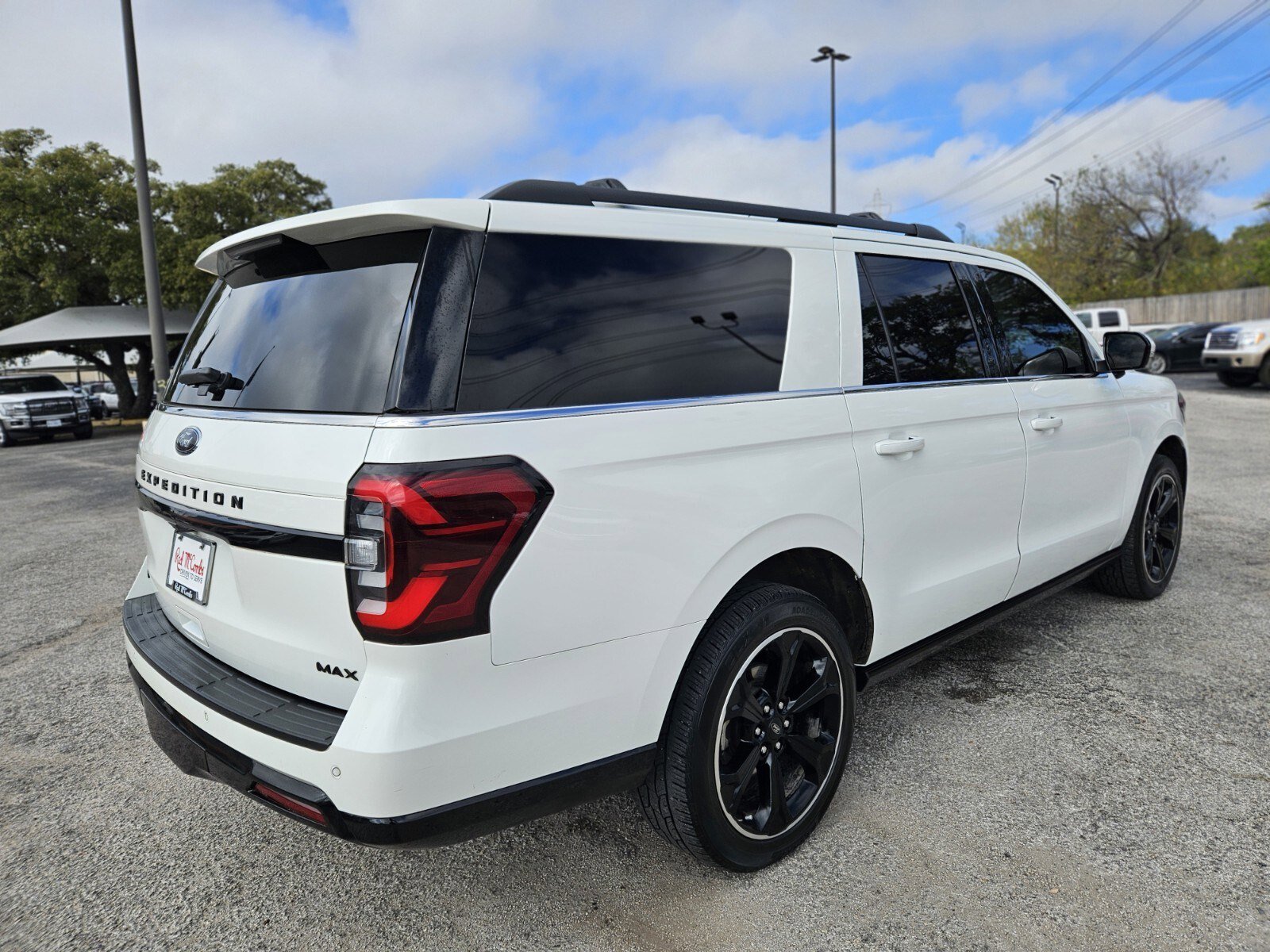 Certified 2023 Ford Expedition Max Limited image 4