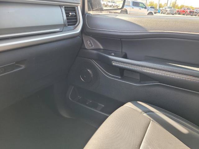 Certified 2024 Ford Expedition XLT RWD image 26
