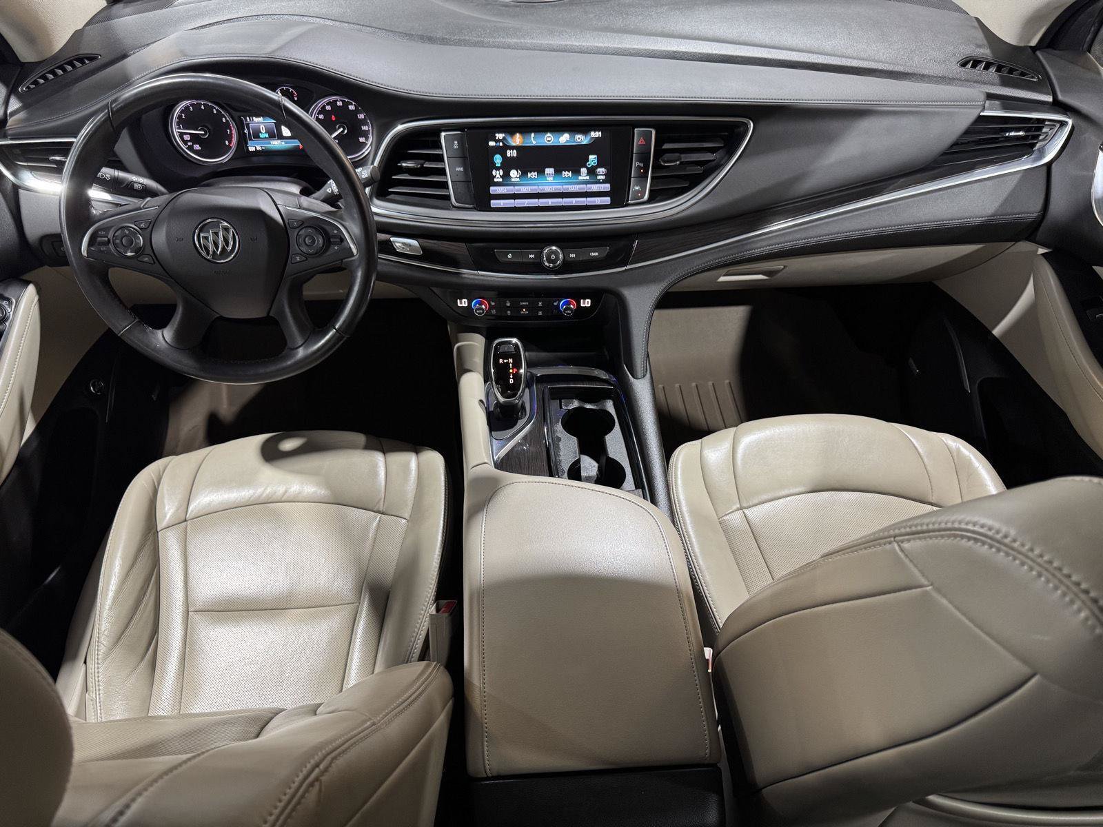 Used 2018 Buick Enclave Premium w/ LPO, Hit The Road Package AWD/4WD image 20
