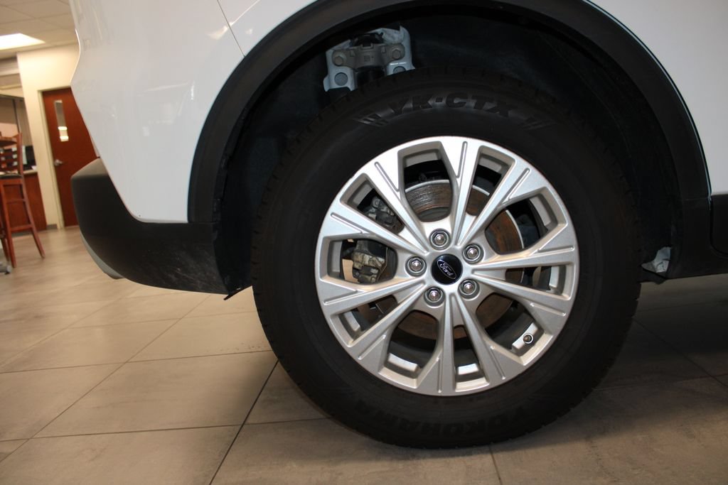 Certified 2024 Ford Escape Active AWD/4WD image 12