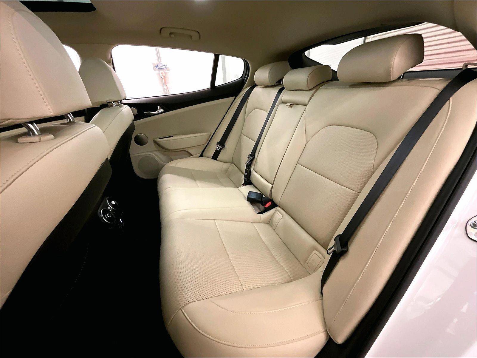 Used 2022 Kia Stinger GT-Line w/ Sun & Sound Package AWD/4WD image 25