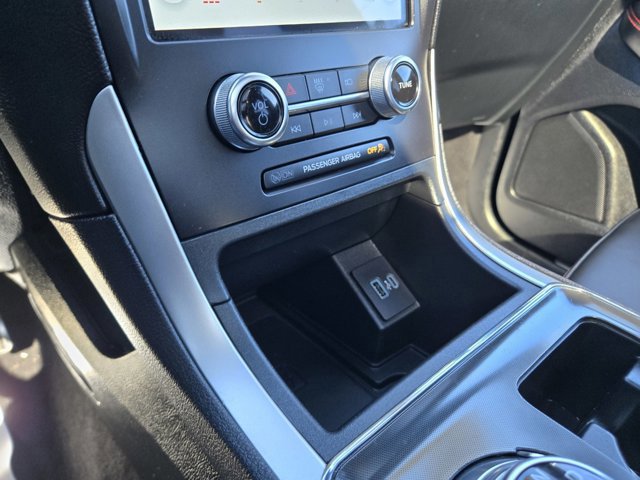 Certified 2024 Ford Edge ST-Line image 14