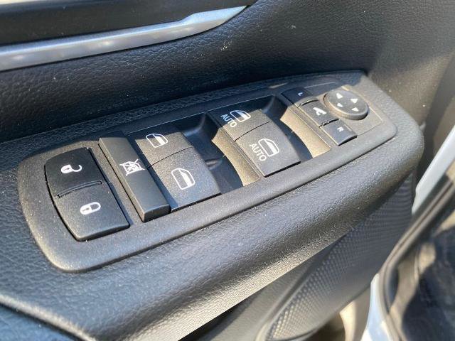 Used 2023 RAM 1500 Big Horn image 13