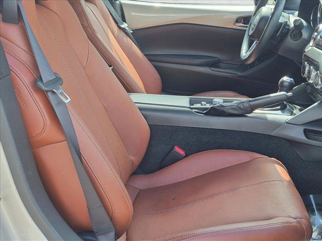 Used 2022 MAZDA MX-5 Miata Grand Touring w/ Weather Package RWD image 18