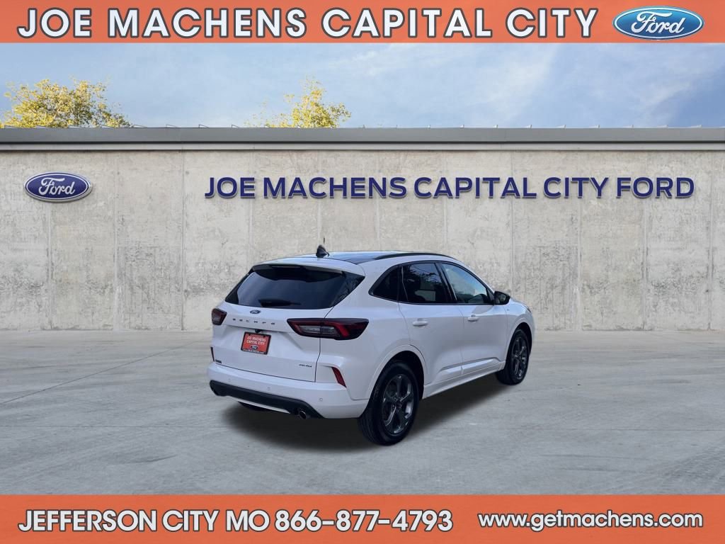 Certified 2024 Ford Escape ST-Line w/ Tech Pack #1 image 5