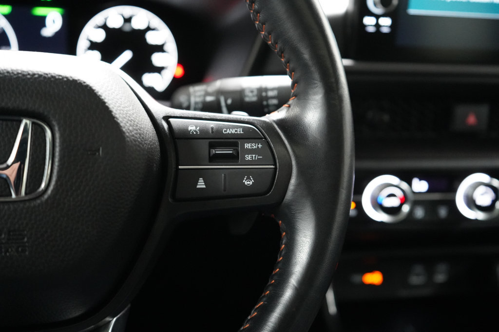 Used 2025 Honda CR-V Sport-L image 16