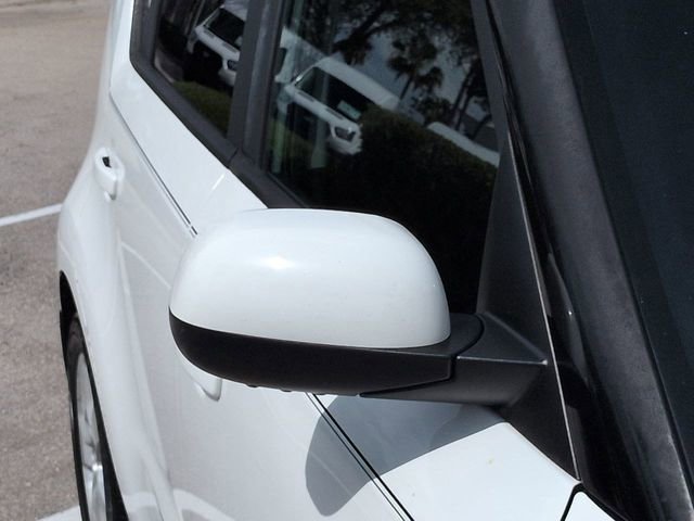 Used 2017 Kia Soul FWD image 12