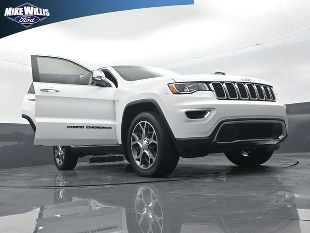 Used 2019 Jeep Grand Cherokee Limited w/ Trailer Tow Group IV image 29