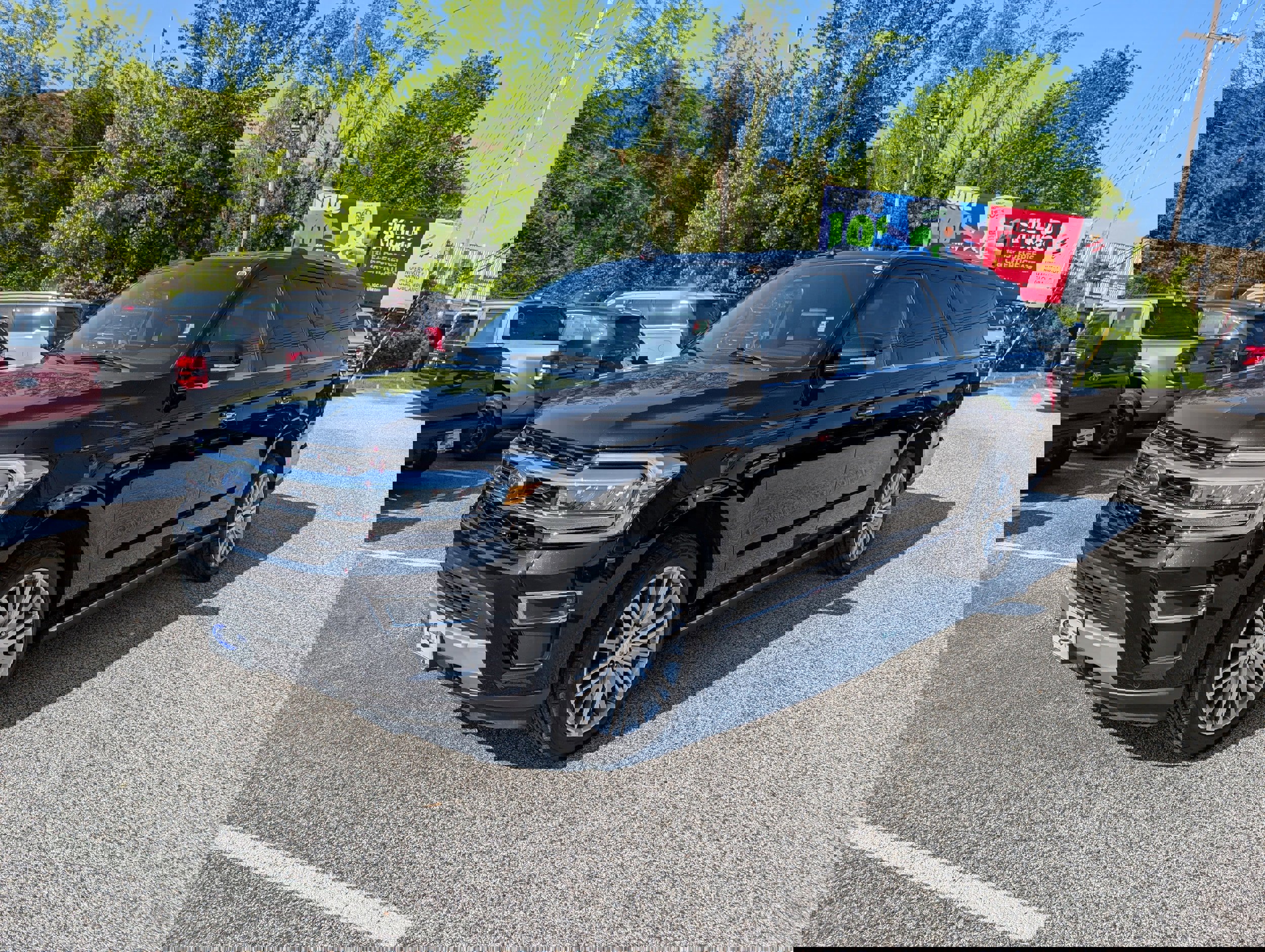 Certified 2022 Ford Expedition Max Limited image 2