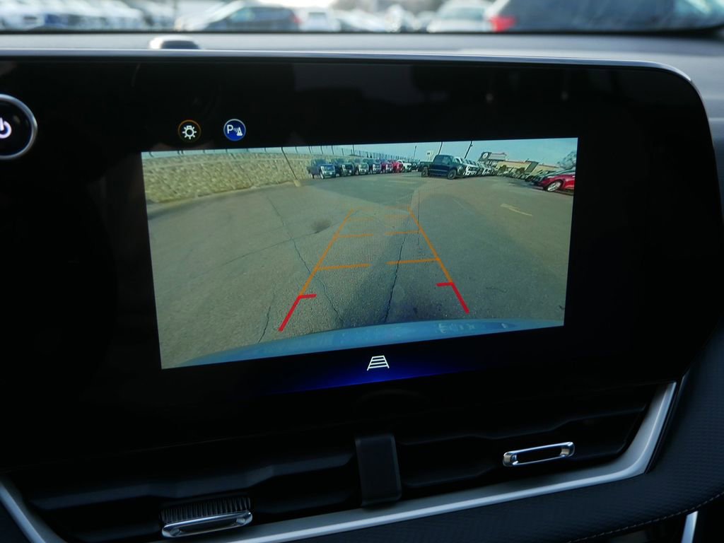 Used 2025 Chevrolet Equinox LT image 29