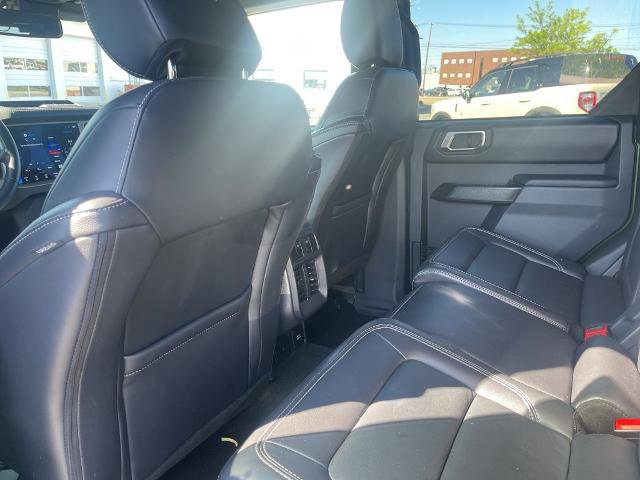 Certified 2025 Ford Bronco Outer Banks AWD/4WD image 9