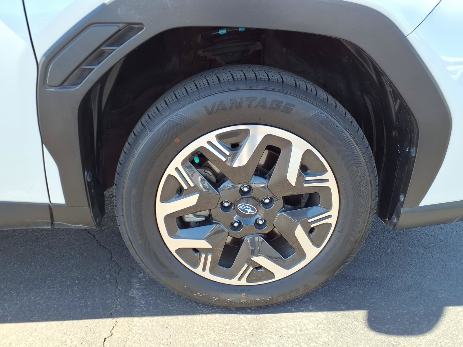 Used 2025 Subaru Forester Premium AWD/4WD image 9