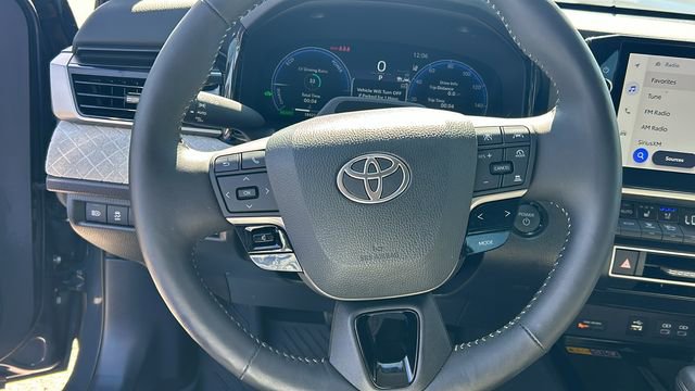 Used 2025 Toyota Camry XLE w/ Premium Plus Package FWD image 19