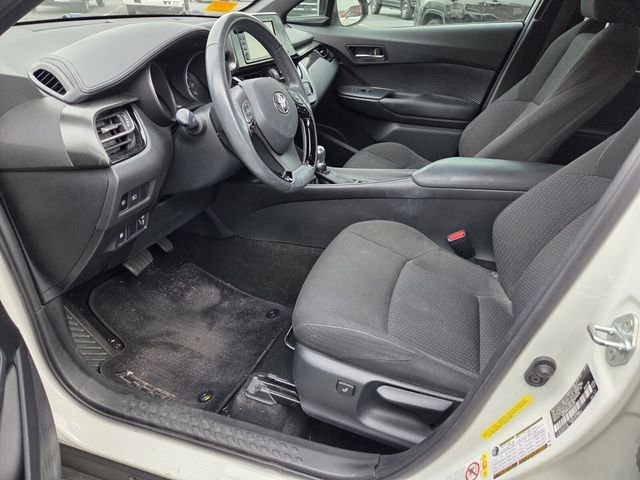 Used 2018 Toyota C-HR XLE image 9